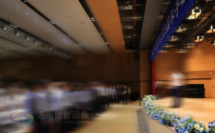 助力漢開書院文化活動高效呈現(xiàn)，彰顯企業(yè)教育場景服務實力！南京漢開書院舞臺吊桿、大幕對開項目